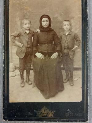 Thermoggiani 1873 photo used on cardboard