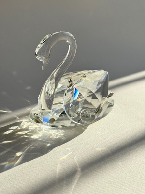 Costa Boda Crystal Swan like new