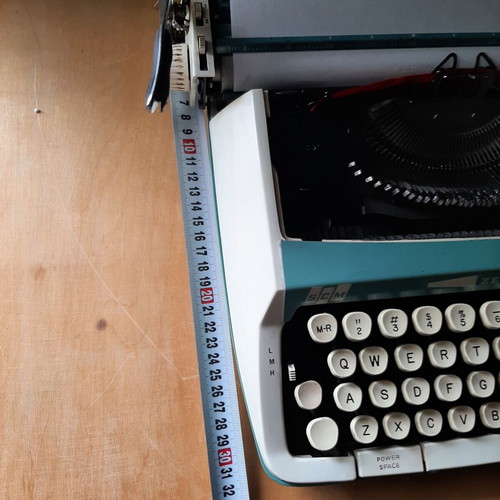 Smith Corona Zephyr II mechanical typewriter used, vintage 60s-70s