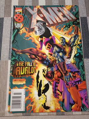 X-Men Vol. 2 #42 comic used, The Fall of Avalon