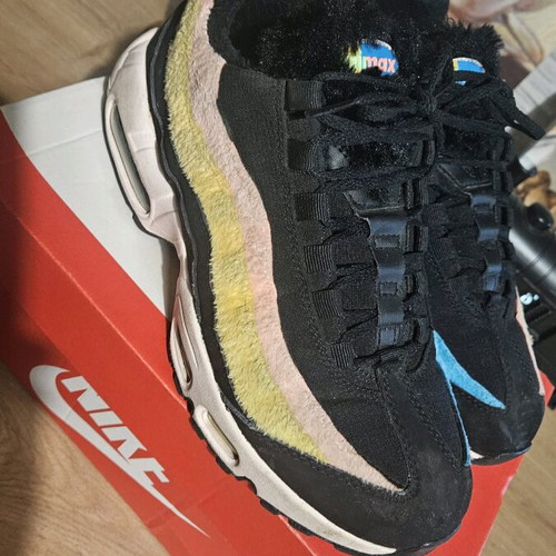 Nike Air Max 95 Premium like new, size 39, athletic shoes