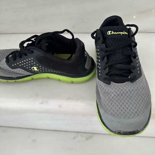 Champion men's athletic shoes used, size 41.5, lightweight