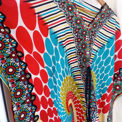 Colorful kaftan like new with waist cinch