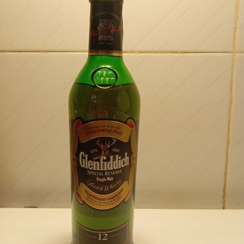 Glenfiddich 12 Years Special Reserve Whisky new with wooden case