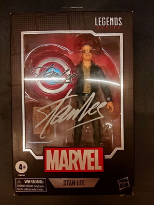 Stan Lee Marvel Legends figure like new