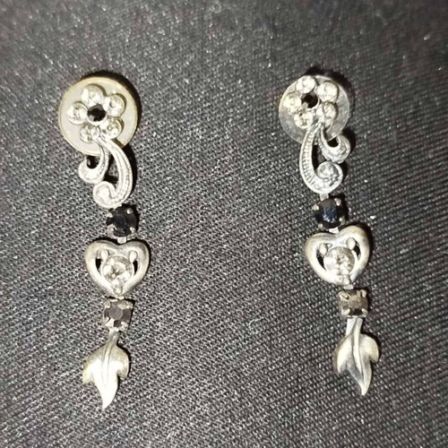 Antique dangling earrings like new with white and black crystals