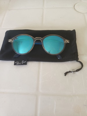 Ray Ban sunglasses used, blue mirrored unisex frame