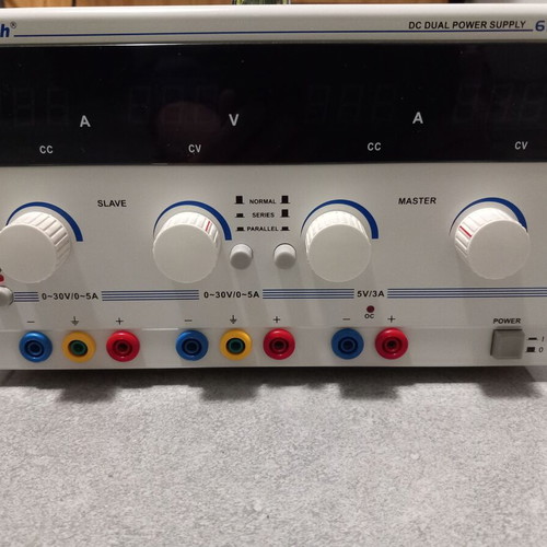PeakTech 6145 laboratory power supply like new, 2 x 0-30V 0-5A, 5V-3A
