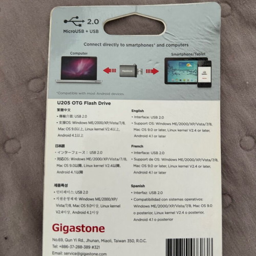 Gigastone USB 2.0 OTG Flash Drive 8GB new