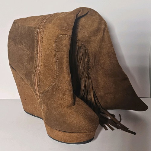 Platform suede boots with fringes used, size 40, beige brown