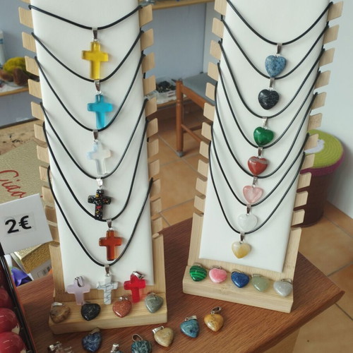 Cross necklace with semi-precious stones new set with cord