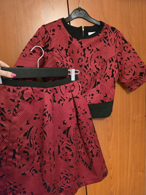 Skirt and top set like new