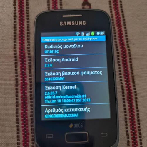 Samsung Galaxy Young Duos smartphone like new, dual SIM