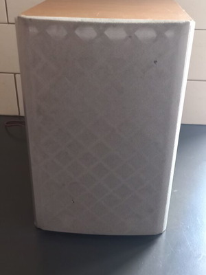 Speaker system like new, small power, compact size