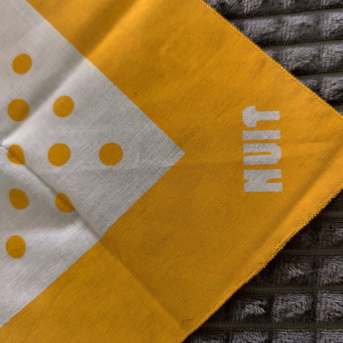 Yellow scarf like new, 51x51 cm