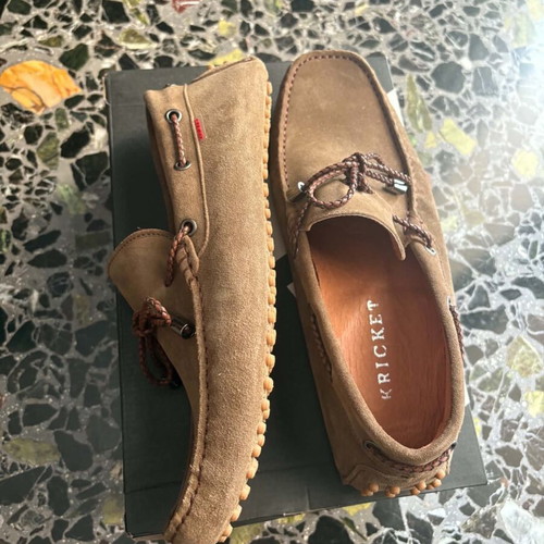 Kricket men's suede leather moccasins size 42 like new, tobacco