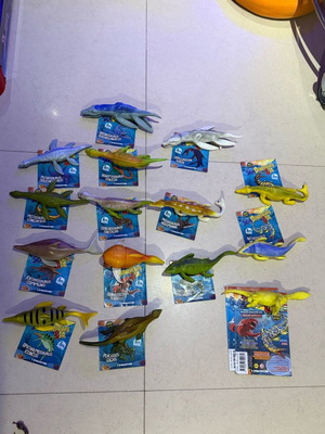 Diagostini sea dinosaur collection like new