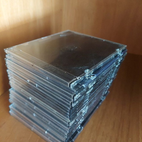 Slim CD/DVD cases used, pack of 25