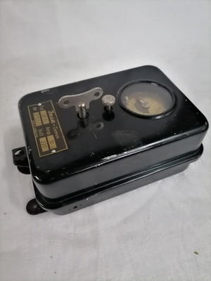 Antique timer 1950 with wind-up clock