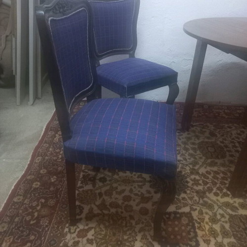 Classic wooden chairs set of 2 like new with blue plaid upholstery