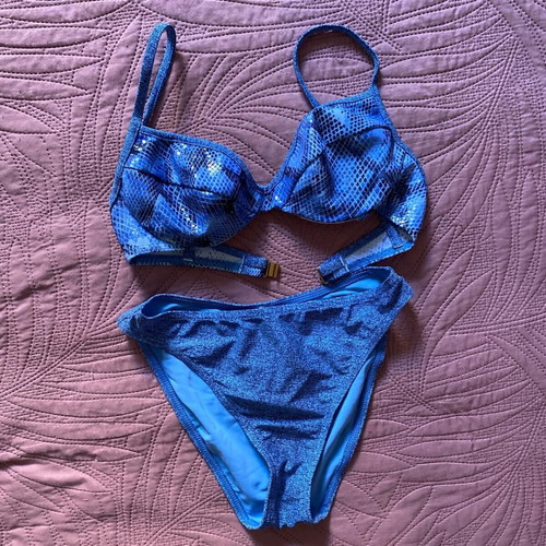 Motivo bikini set snakeskin blue new with tag
