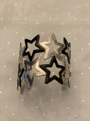 Women's bracelet new, wide with black and silver stars, open design
