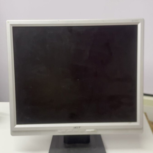 Computer monitors used, 2 Acer AL1717 and 1 NEC AccuSync LCD 72VM
