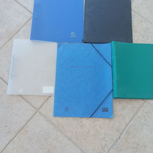 Folders and binders used, pack of 5 pieces