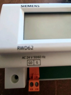 Siemens RWD62 PLC like new, pack of 2 with power supply