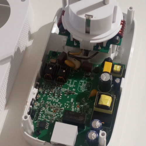 TP-Link powerline adapter TL-PA8010P used, broken