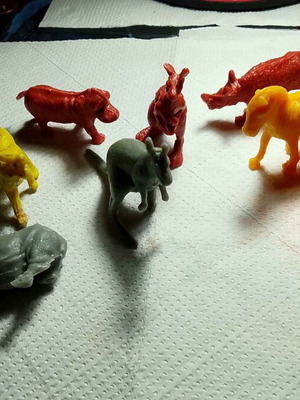 Biokonto 1980 miniature figures, 9 rare collectible, like new