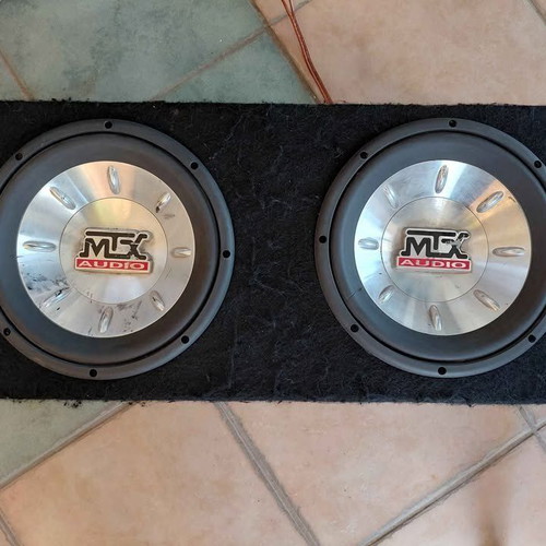 Mtx Thunder 6000 2x10 subwoofer used, bass reflex, needs repair