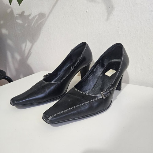 Mario Ponti vintage leather heels size 37 used, black