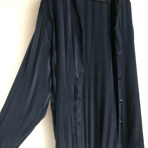 100% silk robe Familet size L used, dark navy