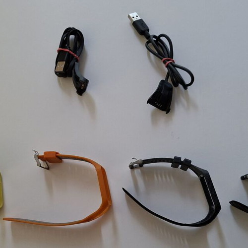 TomTom watch straps and USB connection cables used