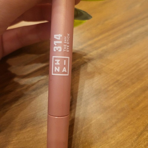 3INA eyeshadow stick new, shade rose ballet