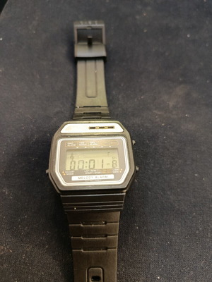 Casio Melody vintage ρολόι χειρός, δεκαετία 80, μαύρο