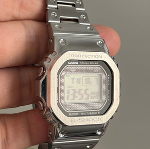Casio G-Shock GMW-B5000D-1ER. Пълен метален квадратен Tough Solar & MB6. Произведено в Япония. *Напълно нов*
