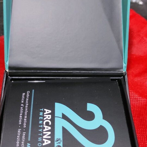 Arcana 22 by Pipeline stainless steel like new