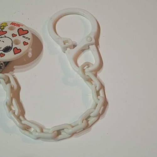 Pacifier chain used in good condition