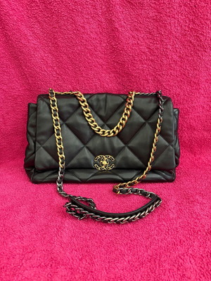 Chanel τσάντα ώμου μεταχειρισμένη, μαύρη flap bag maxi