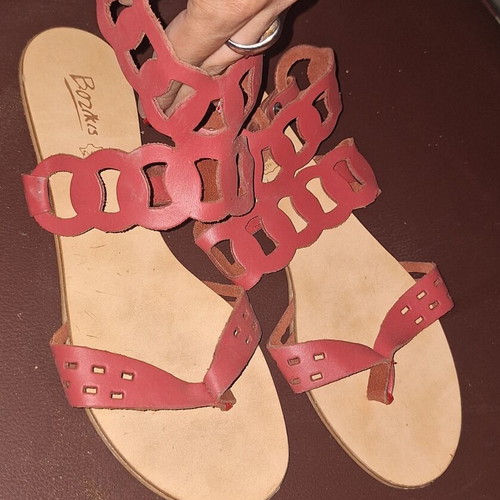 Bozikis leather sandals size 39 used, red