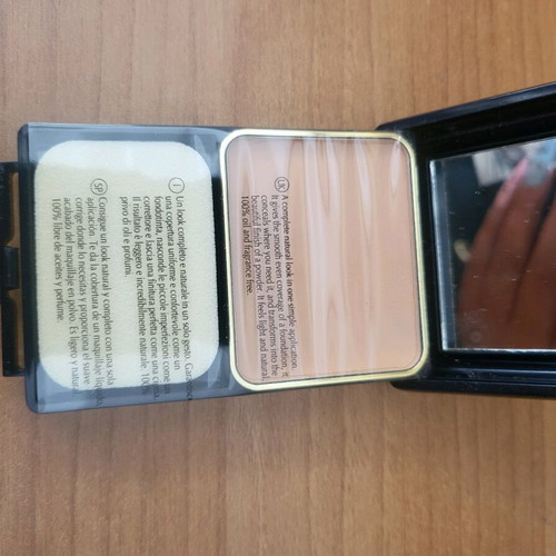 Max Factor 3in1 new in shade 101 ivory beige
