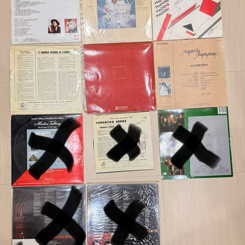 Vinyl records used, sold per piece