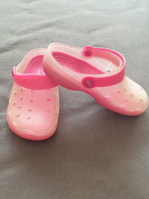 Πέδιλα Igor νούμερο 26 ροζ σαν καινούργια για κορίτσια