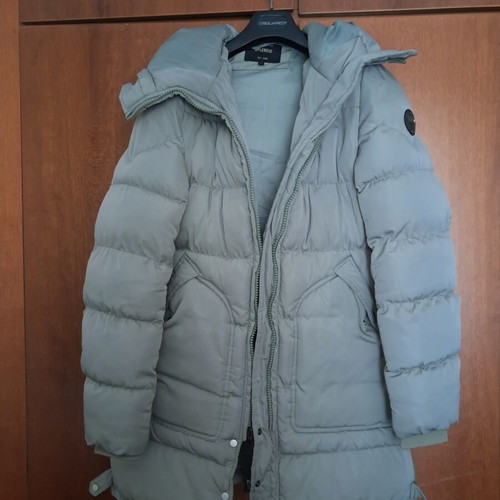 Splendid jacket used, mint color with detachable fur hood, knee length