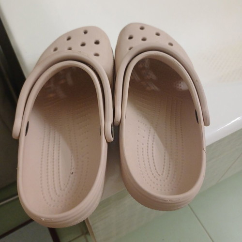 Crocs women's slippers like new, pink/beige, size 38