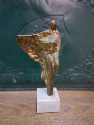 Bronze sculpture used, unique