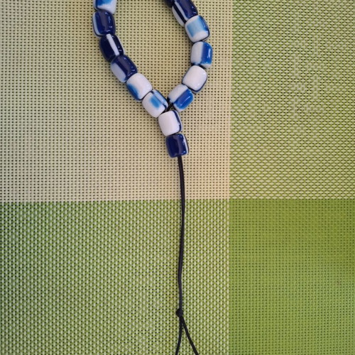 Worry beads resin like new, 30 cm, 19 beads