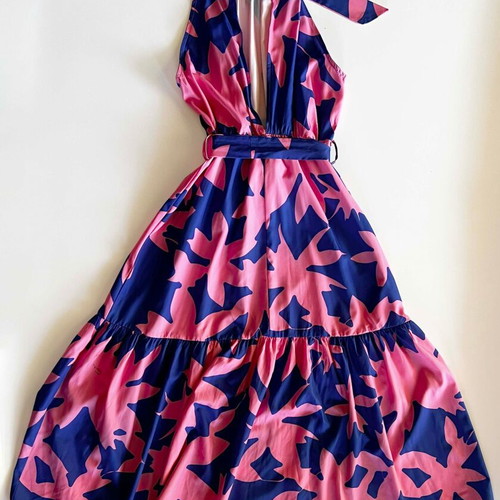 Shein dress blue and pink with open back like new, size M